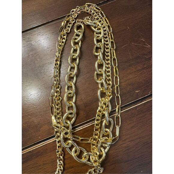 3 piece golden layering necklace new - Picture 3 of 4